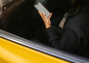 Featured image for: A Comprehensive Guide to Online-Only Business Models