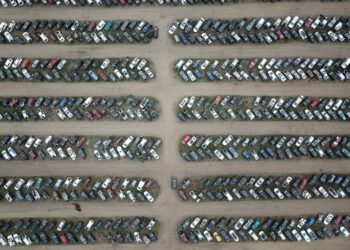 Featured image for: 5 Unexpected Industries Launching Neobanks in 2026 (From Auto to Healthcare)