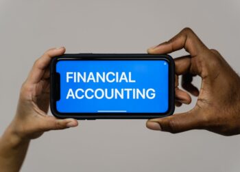 Featured image for: Building a Resilient Cash Portfolio: Allocating Between T-Bills, MMFs, and Digital Dollars